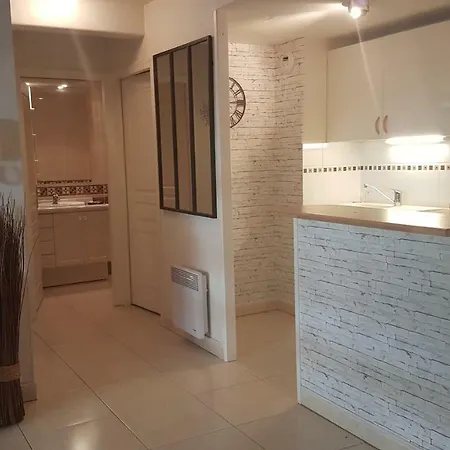 Cybele - Hyper Centre Апартаменты *